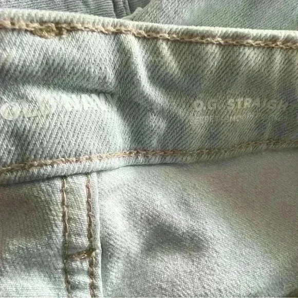 Old Navy O.G straight secret smooth pockets cutoff denim shorts sz 6, button-fly - Picture 6 of 6